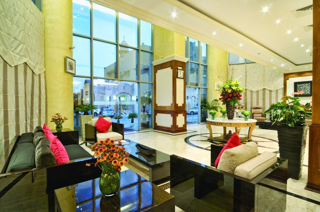 Retaj Residence Al Corniche Доха Екстериор снимка