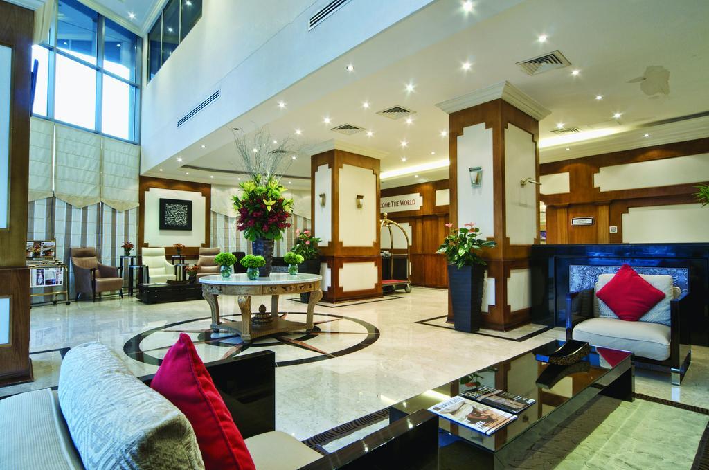 Retaj Residence Al Corniche Доха Екстериор снимка