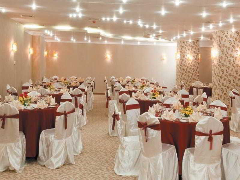 Retaj Residence Al Corniche Доха Екстериор снимка